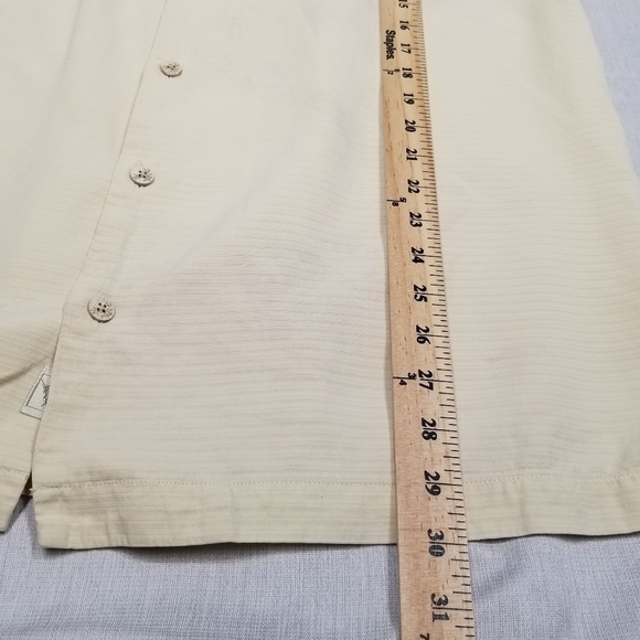 Tommy Bahama Large silk button down little yellowish cream - Picture 5 of 11